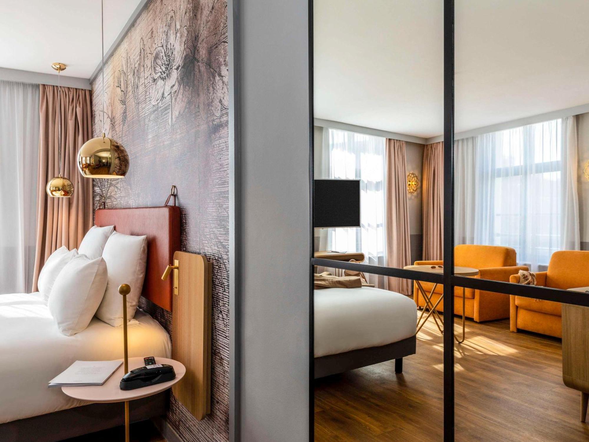 เมอร์เคียว สถานีกลางแซ็งโตแมร์ Hotel แซ็งดอแมร์ ภายนอก รูปภาพ