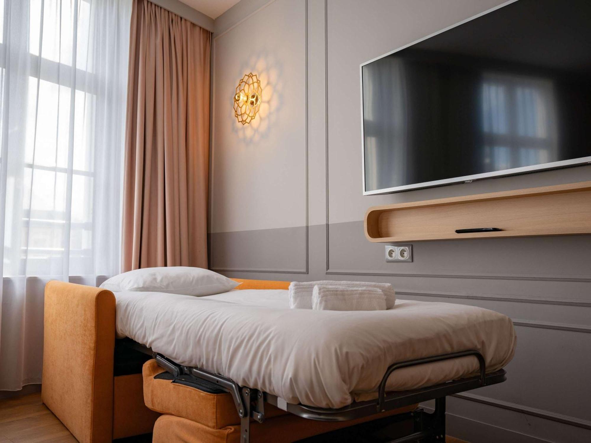 เมอร์เคียว สถานีกลางแซ็งโตแมร์ Hotel แซ็งดอแมร์ ภายนอก รูปภาพ